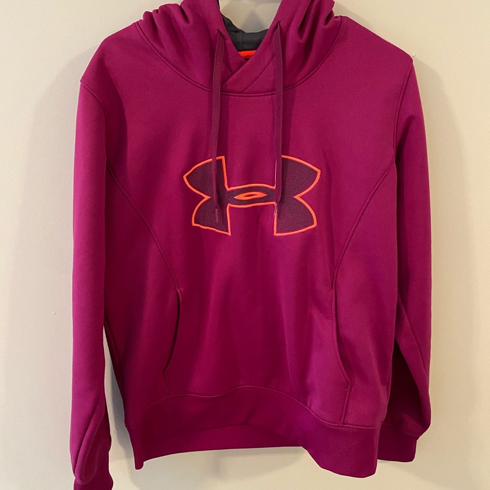 Under armour sweatshirt